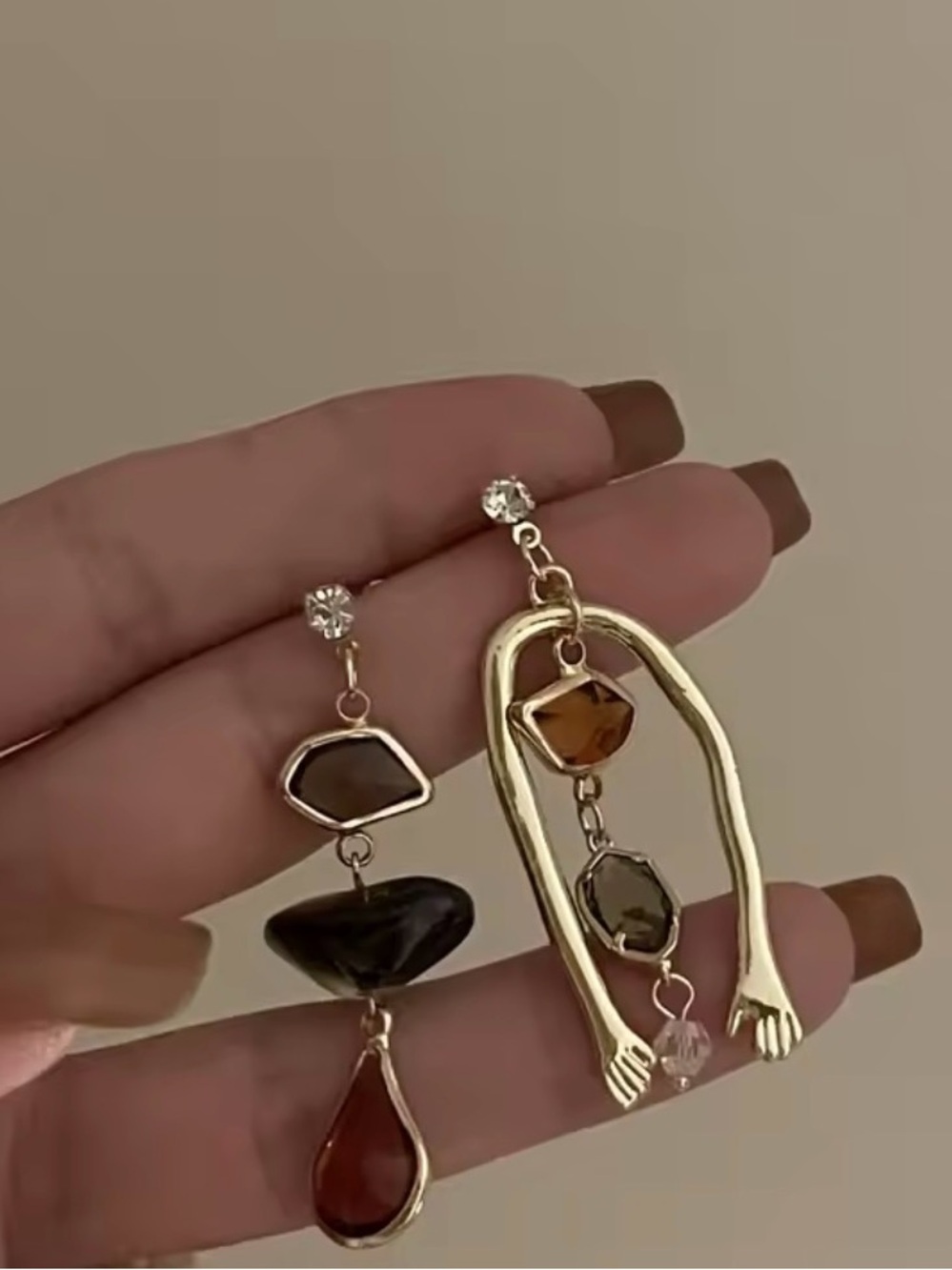 Gold Tone Asymmetric Drop Earrings with Brown and Amber Stones - Picture 4 of 4
